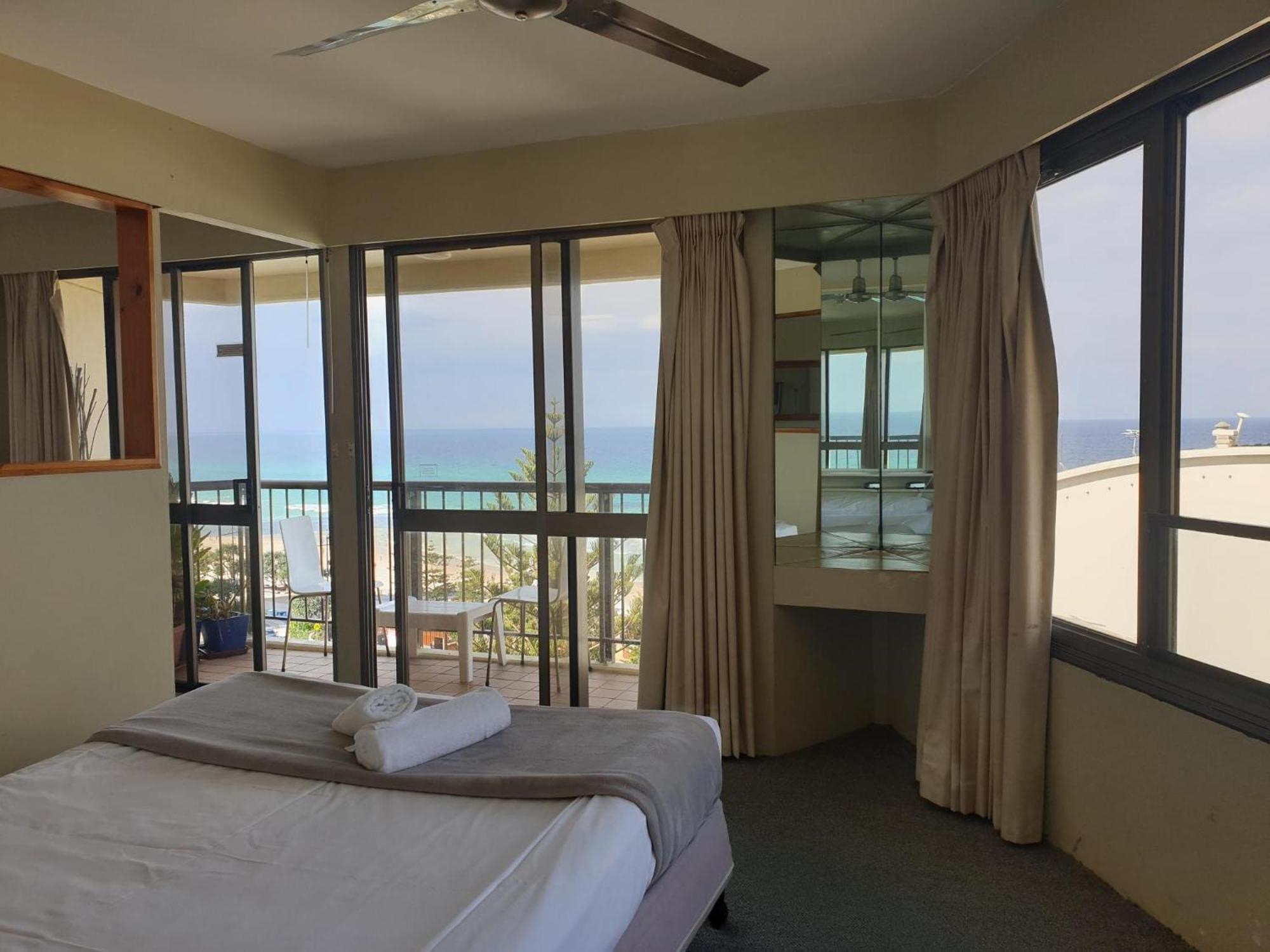 Erika'S Holiday Apartment غولد كوست المظهر الخارجي الصورة
