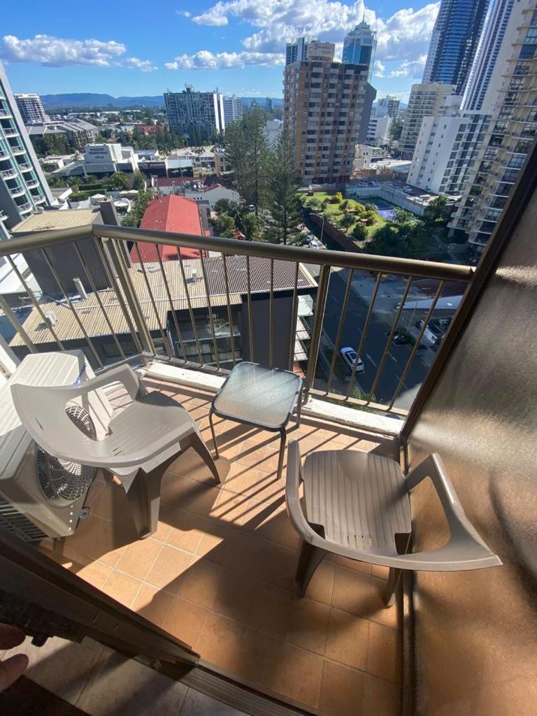 Erika'S Holiday Apartment غولد كوست المظهر الخارجي الصورة